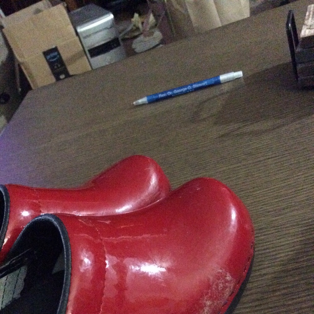 Bjork Red Women Clogs - Picture 5 of 8